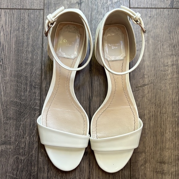 Christian Dior Cube Lucite Heel Sandals - Picture 2 of 10